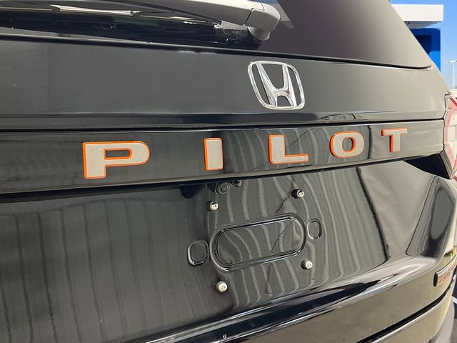 New 2026 Honda Pilot TrailSport image 7