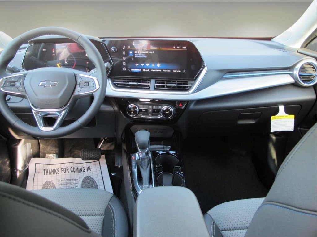 New 2026 Chevrolet Trax LT w/ Driver Confidence Package FWD image 22