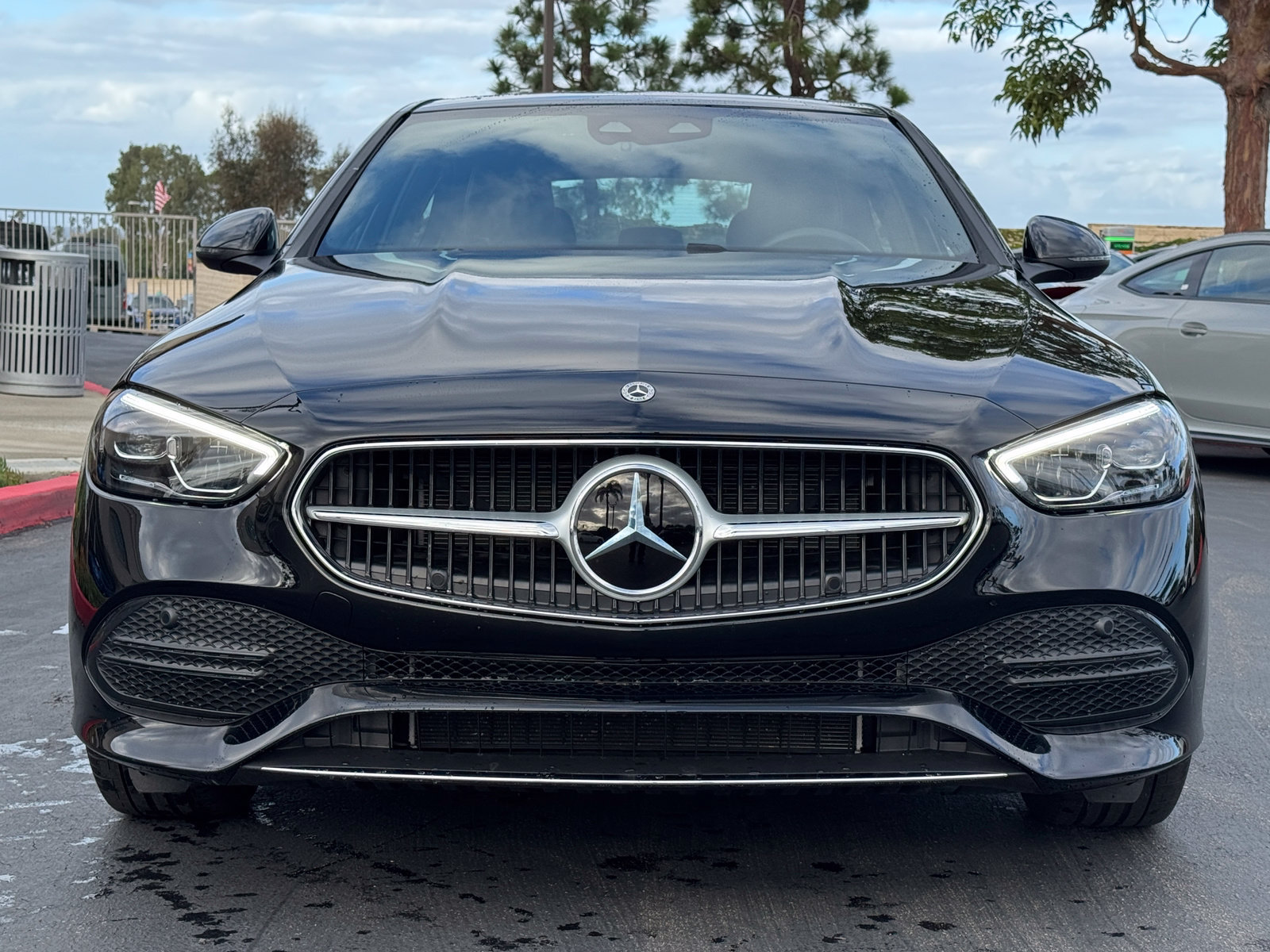 Used 2025 Mercedes-Benz C 300 Sedan image 3