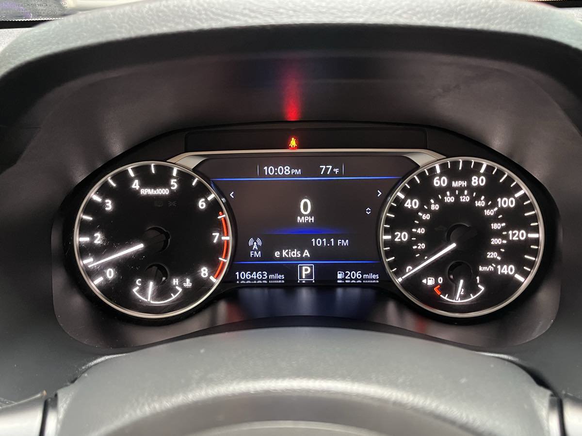Used 2022 Nissan Altima 2.5 SV FWD image 13