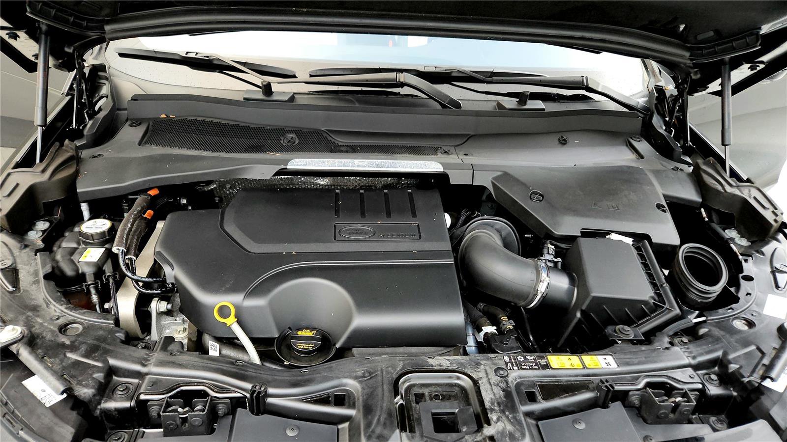 Used 2021 Land Rover Discovery Sport S R-Dynamic image 27