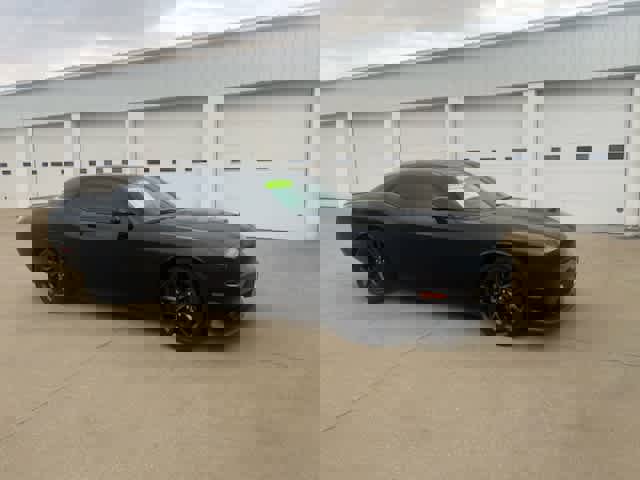 Used 2022 Dodge Challenger R/T w/ Blacktop Package