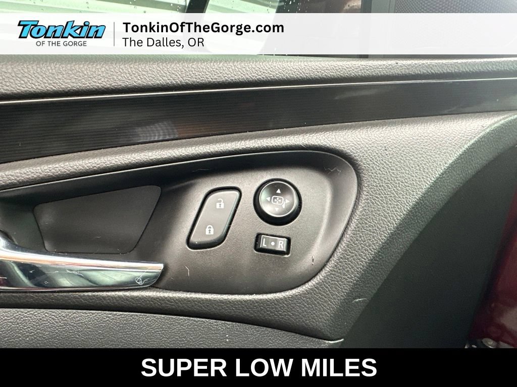 Used 2017 Buick Regal Premium FWD image 13