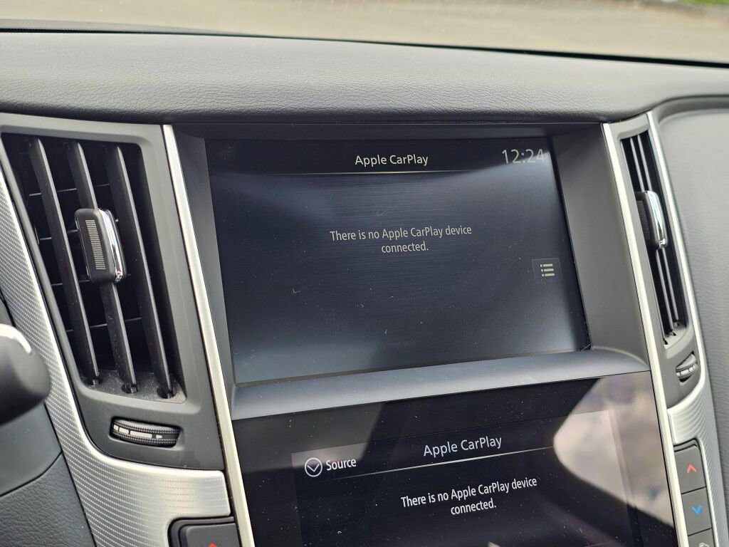 Used 2023 INFINITI Q50 Luxe w/ Cargo Package image 33