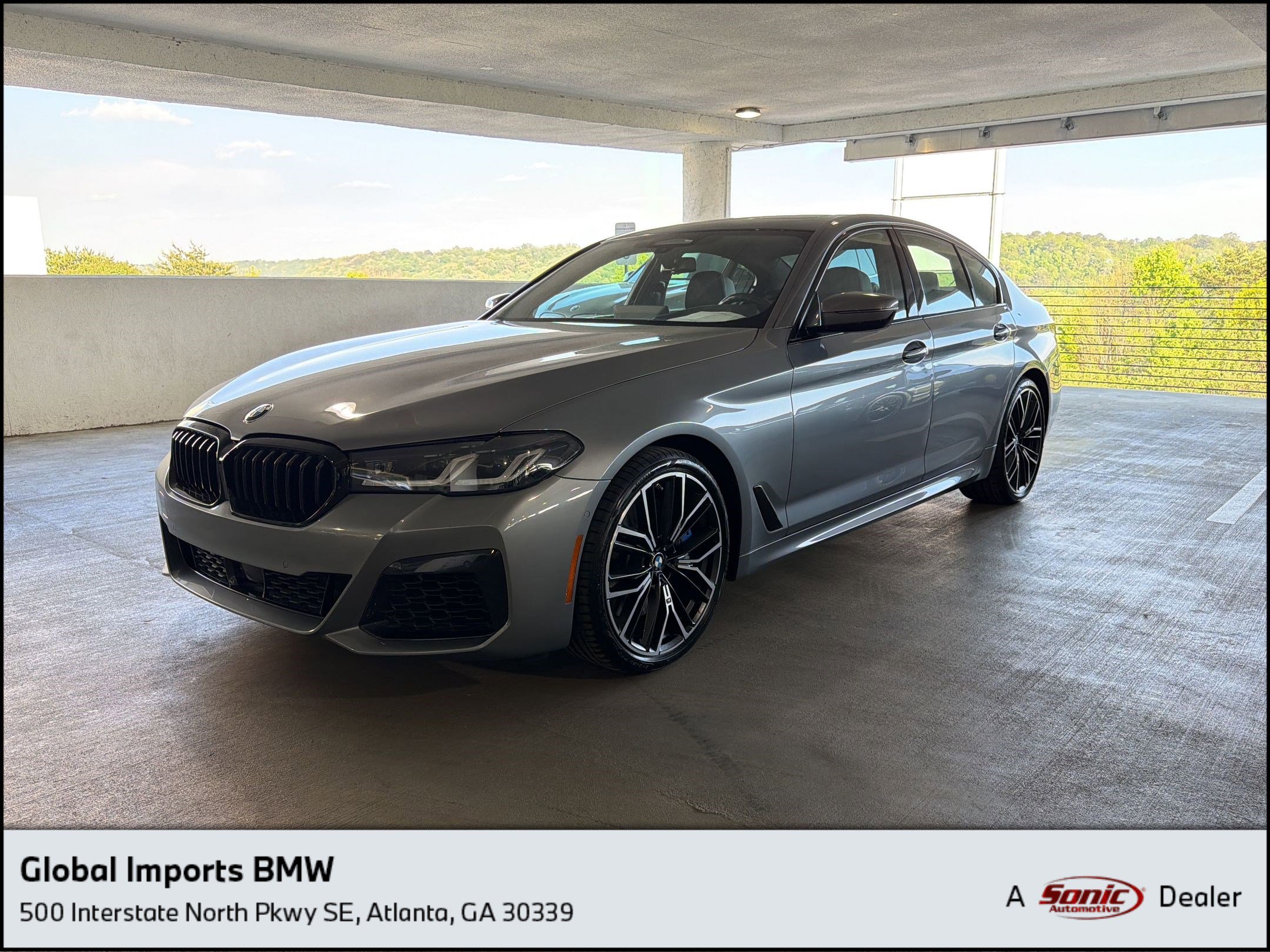 Used 2023 BMW 540i w/ Executive Package image 1