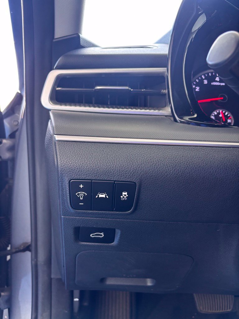 Used 2022 Kia K5 LXS FWD image 18