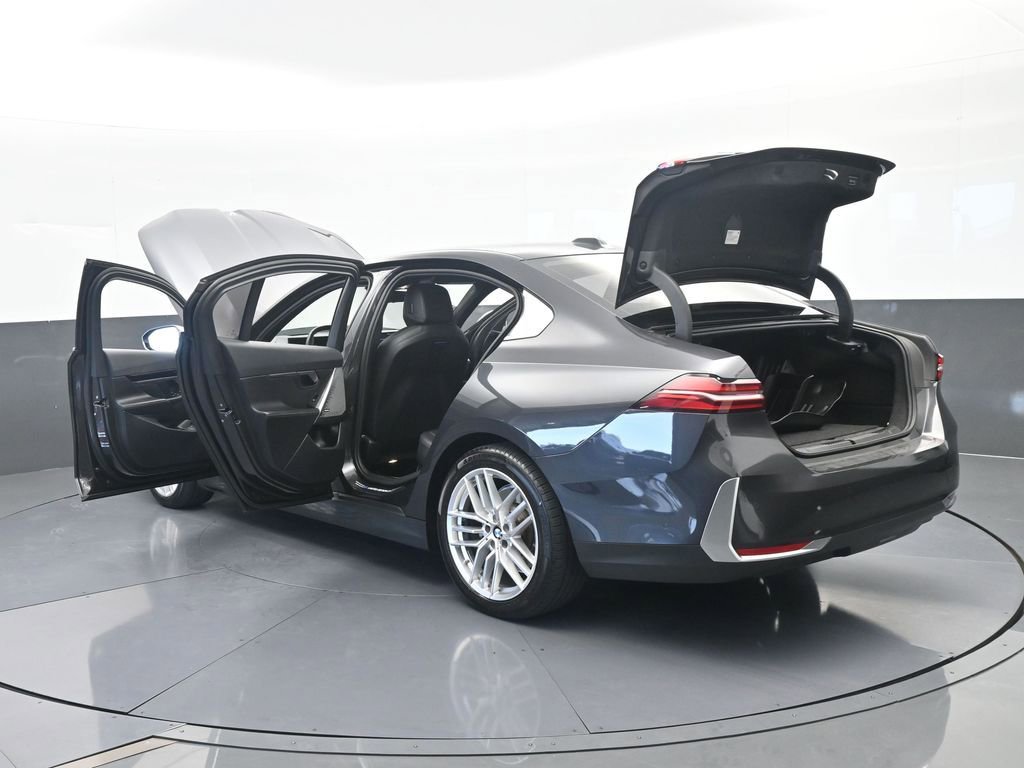 Used 2024 BMW 530i RWD image 85