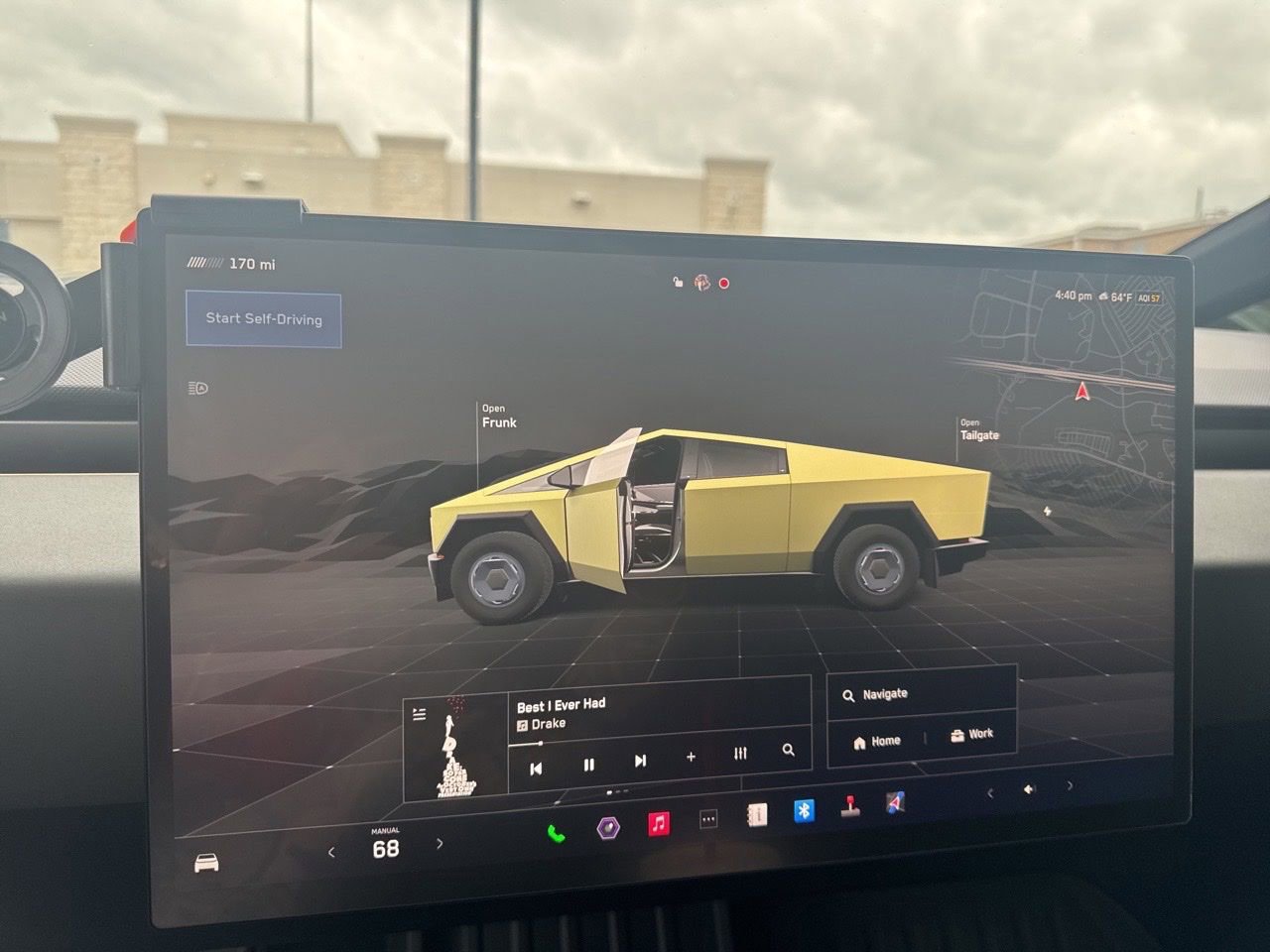 Used 2025 Tesla Cybertruck 2WD Crew Cab image 11