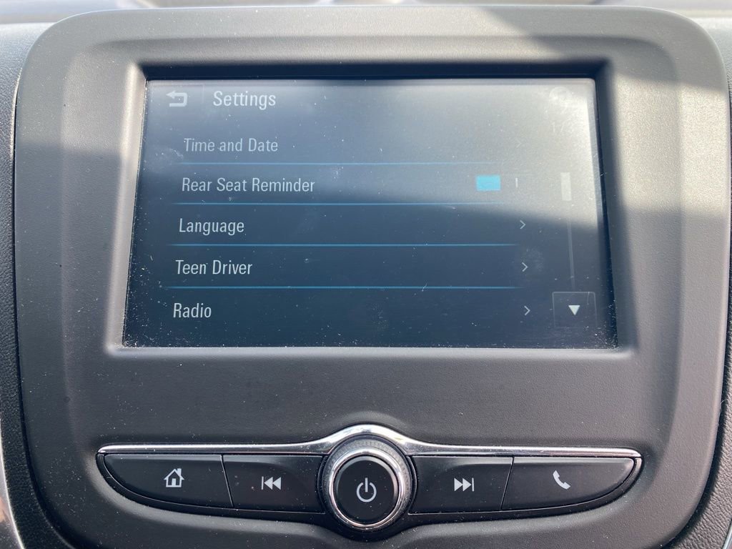 Used 2018 Chevrolet Equinox LT image 36