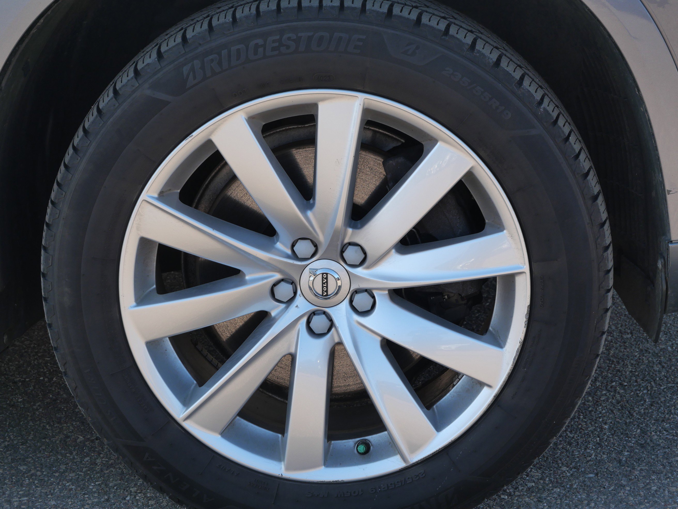 Used 2018 Volvo XC90 T5 Momentum w/ Convenience Package image 10