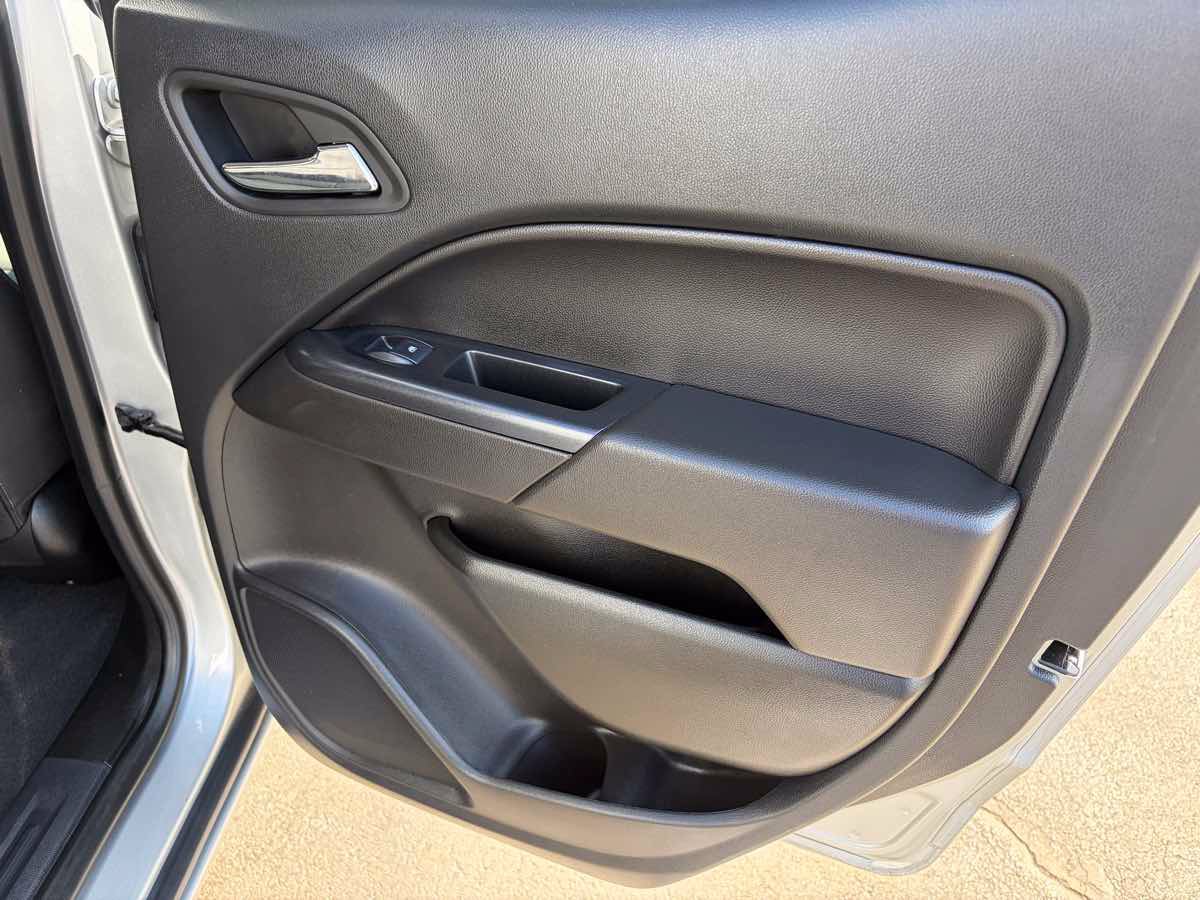 Used 2020 Chevrolet Colorado LT w/ Safety Package AWD/4WD image 25