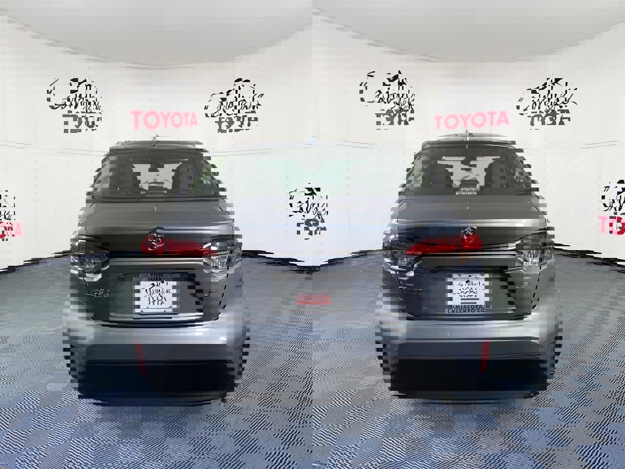 Used 2024 Toyota Corolla LE image 7