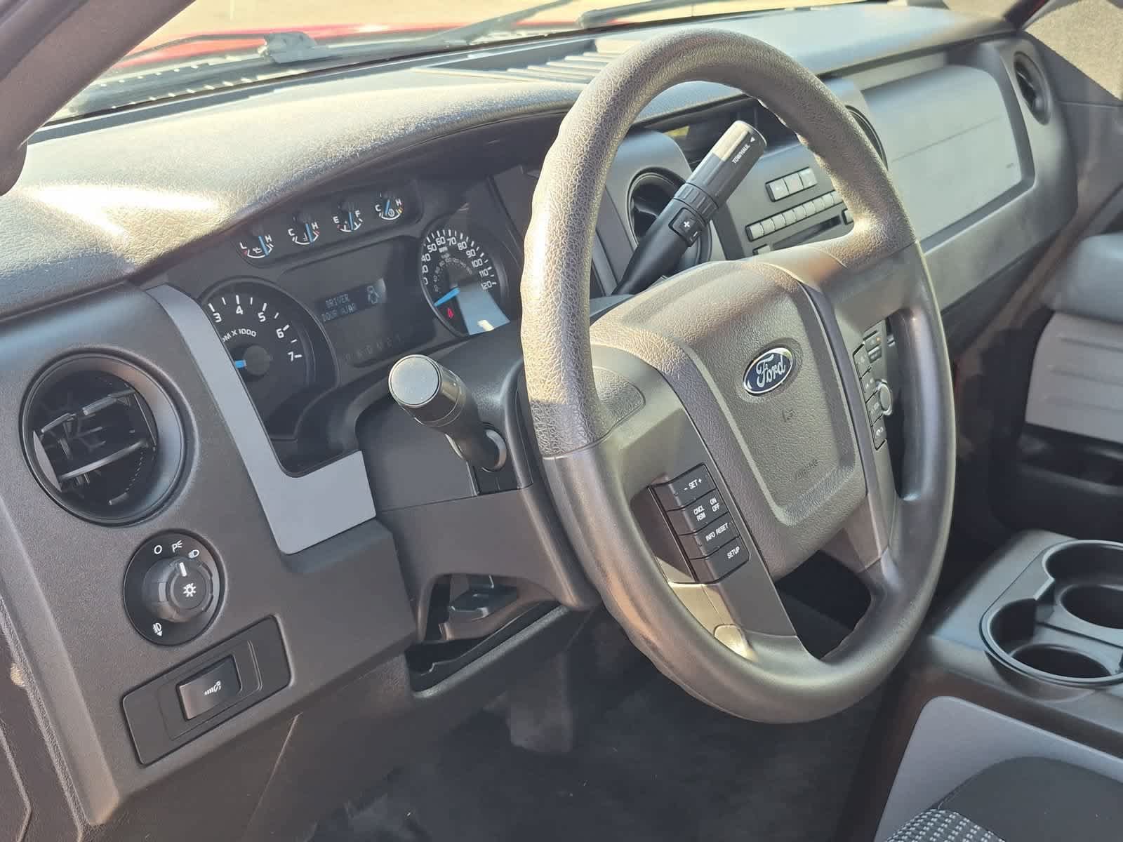 Used 2014 Ford F150 STX w/ Equipment Group 201A Mid AWD/4WD image 10