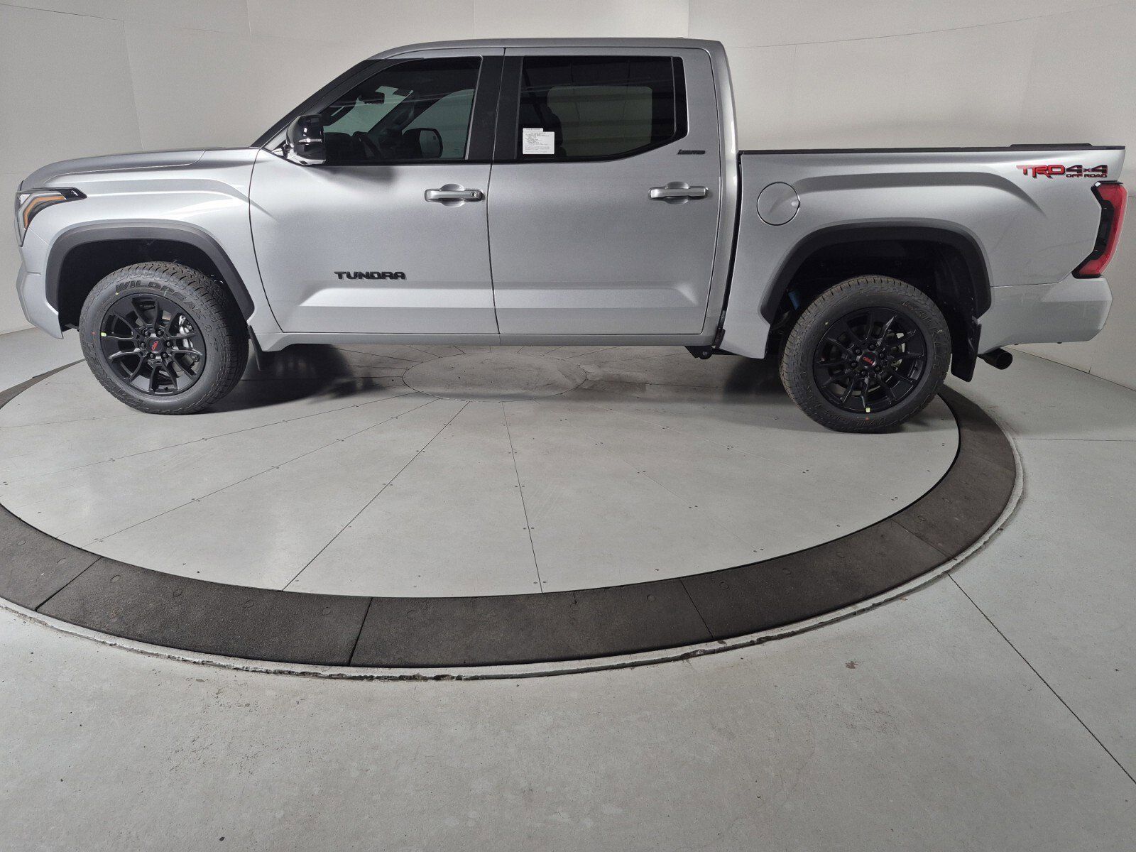New 2026 Toyota Tundra Limited image 2