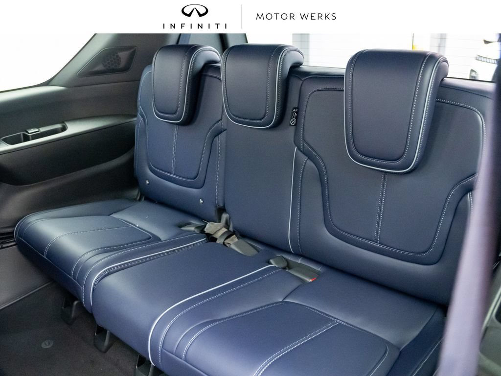 New 2027 INFINITI QX80 Sensory w/ Sport Exterior Package AWD/4WD image 17