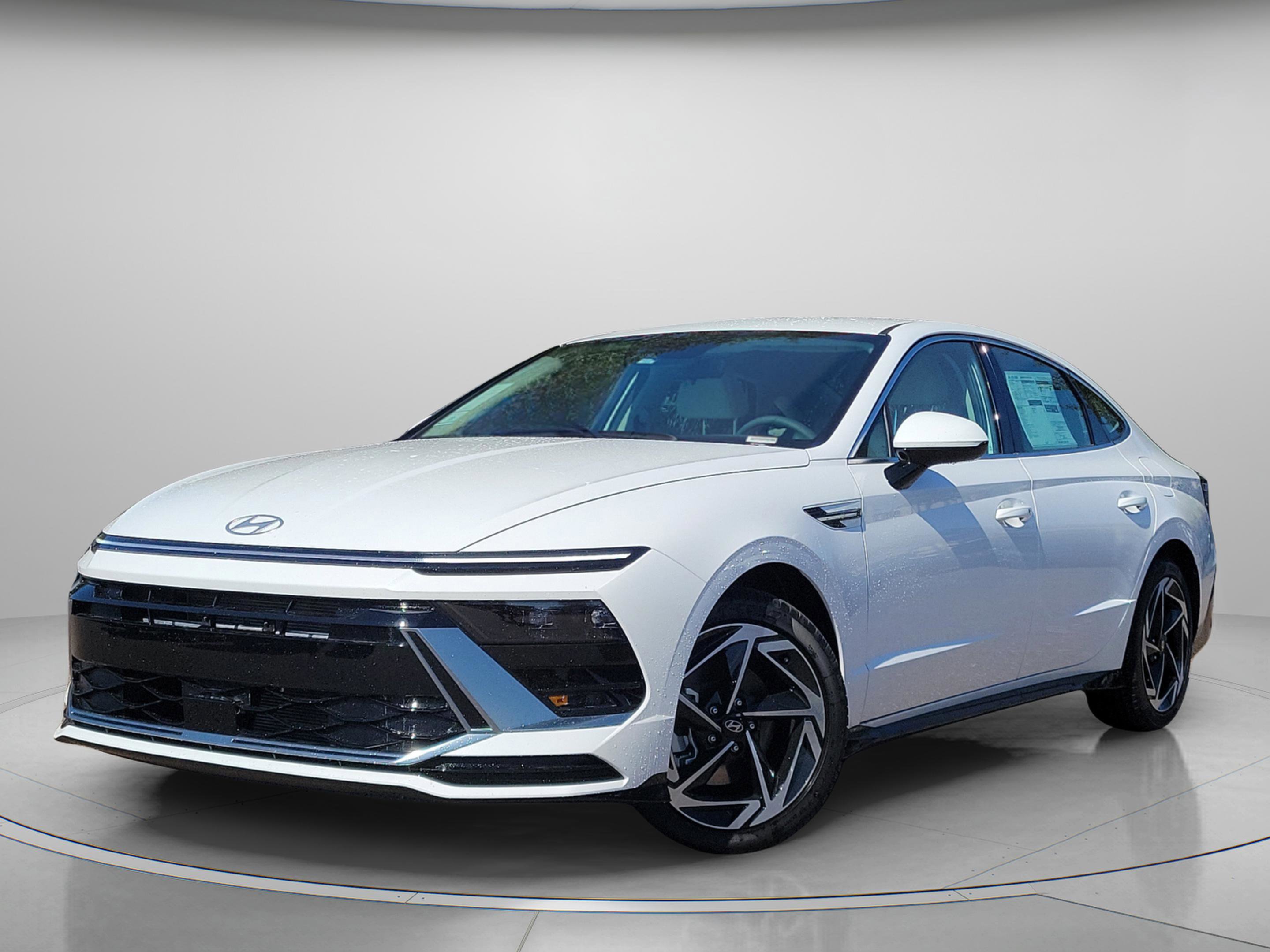 New 2026 Hyundai Sonata SEL image 2