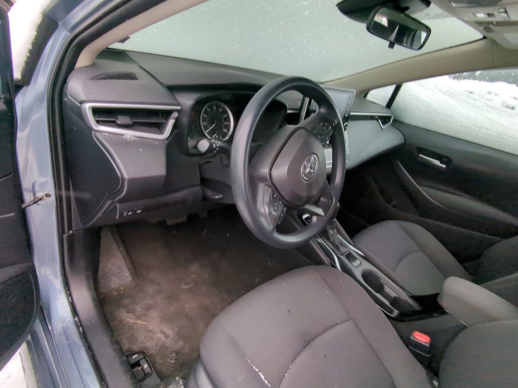 Used 2021 Toyota Corolla LE image 7