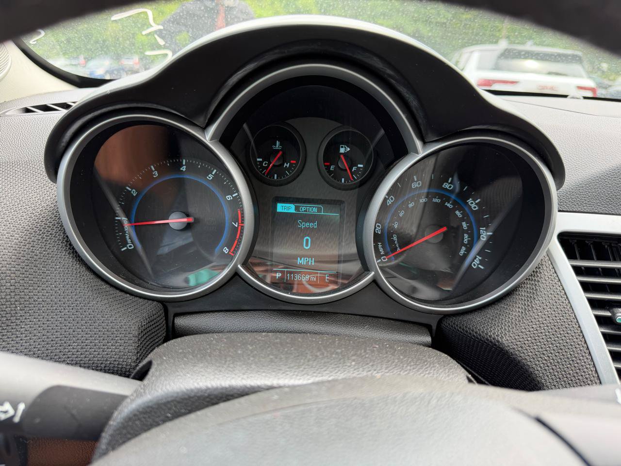 Used 2014 Chevrolet Cruze LT w/ Technology Package FWD image 10