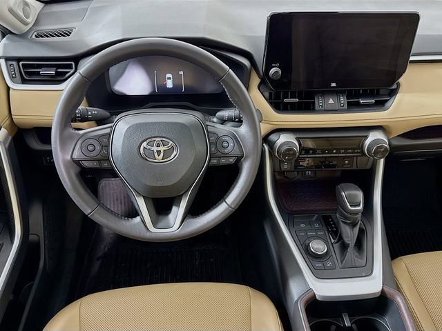 Used 2023 Toyota RAV4 Limited image 24