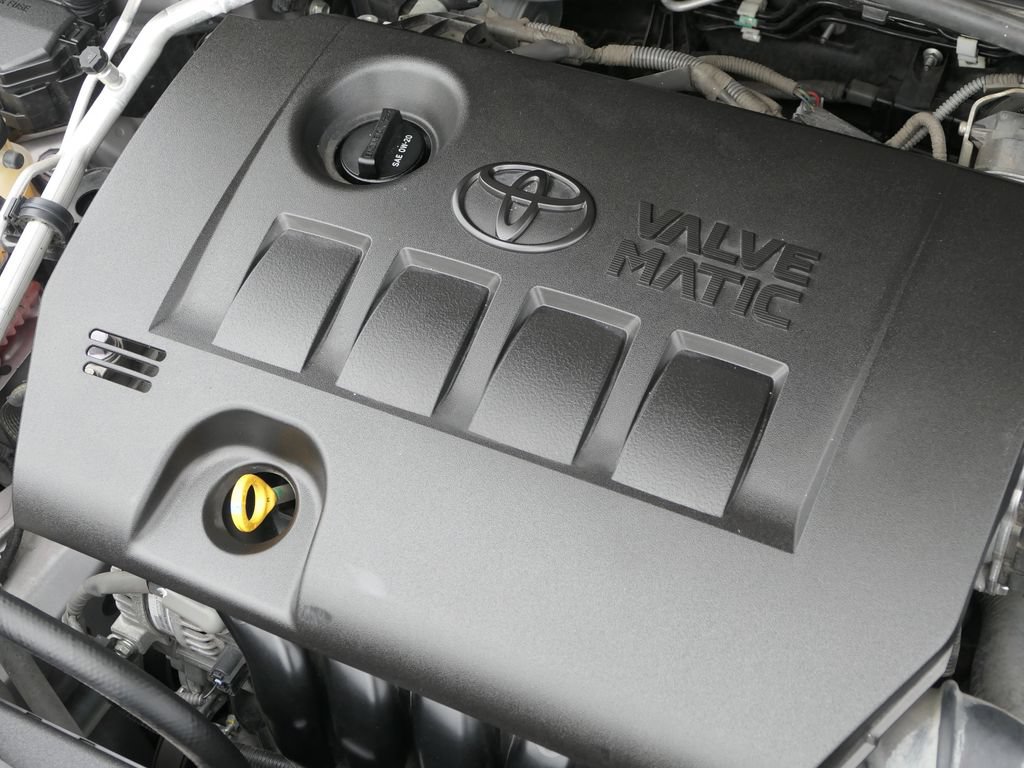 Used 2019 Toyota C-HR Limited FWD image 28