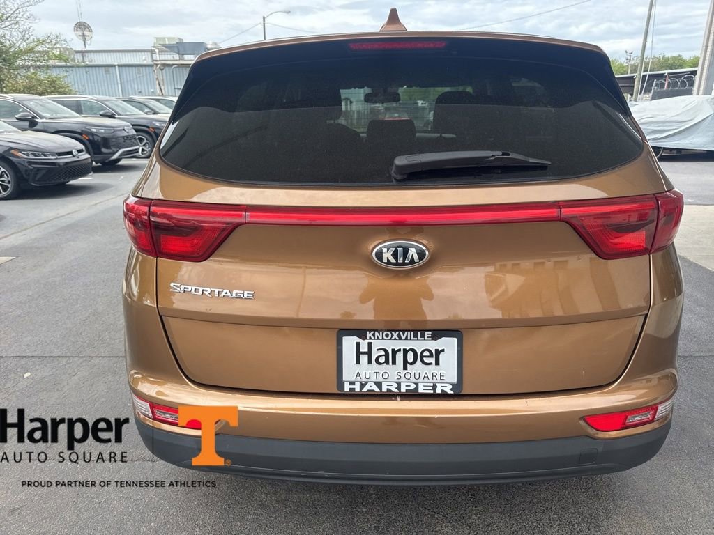 Used 2017 Kia Sportage LX AWD/4WD image 4