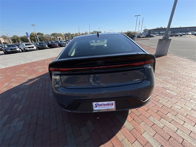 Used 2023 Toyota Prius LE image 36