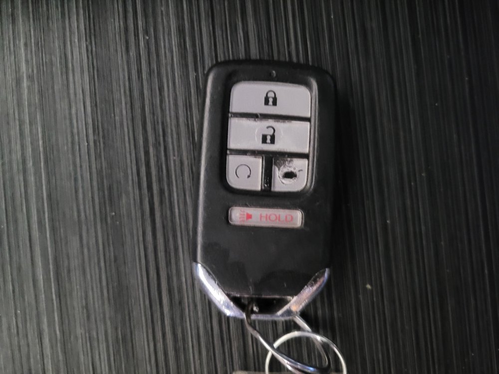 Used 2017 Honda Pilot Elite image 32