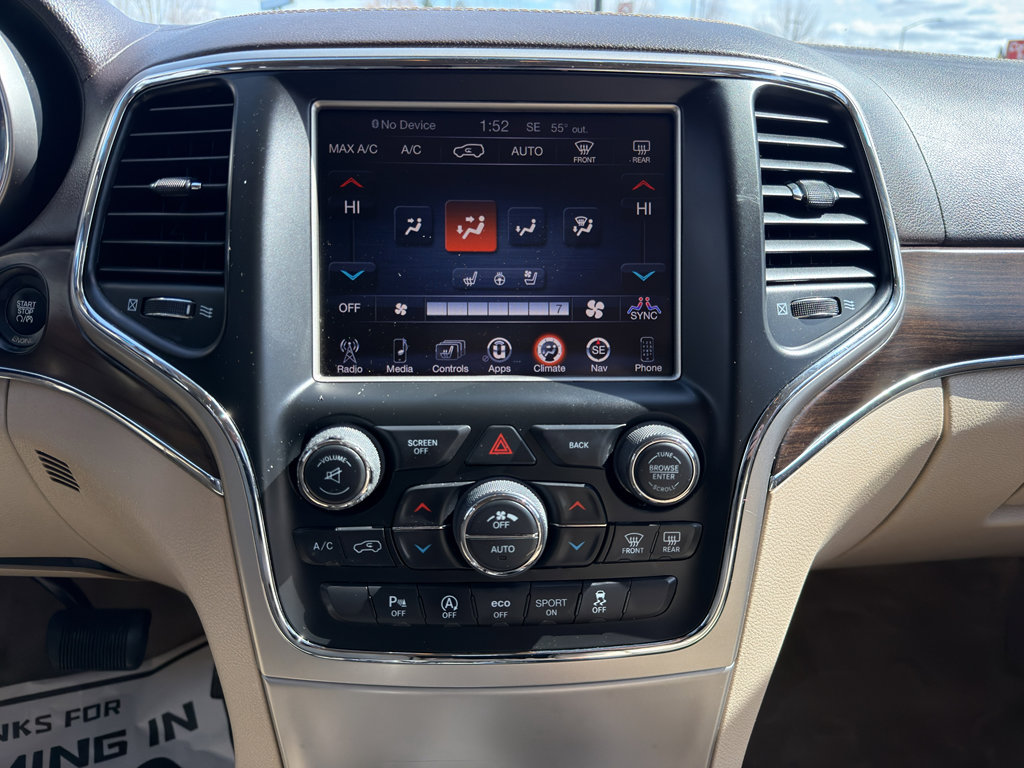 Used 2016 Jeep Grand Cherokee Overland AWD/4WD image 23
