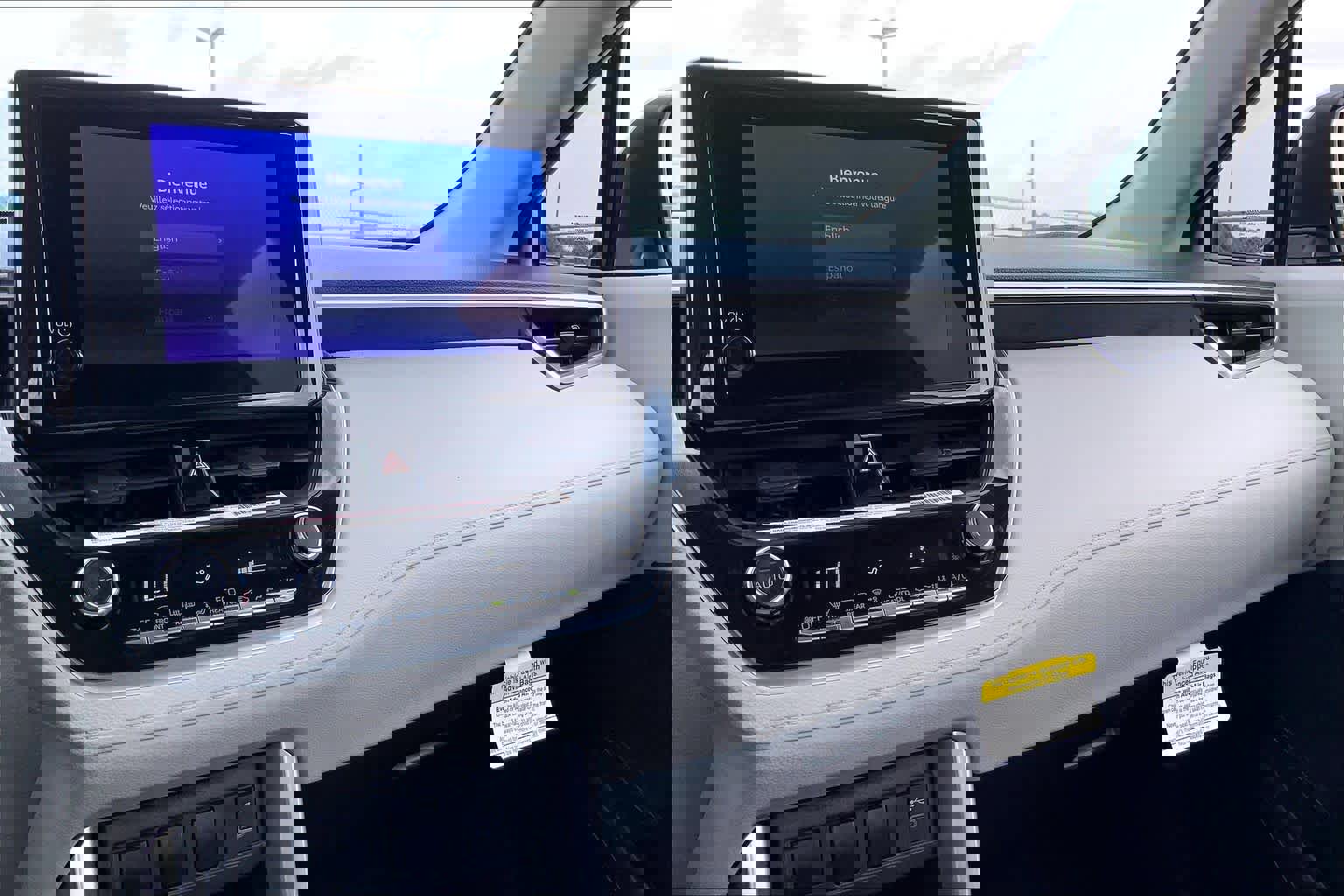 Used 2023 Toyota Corolla Cross LE FWD image 34