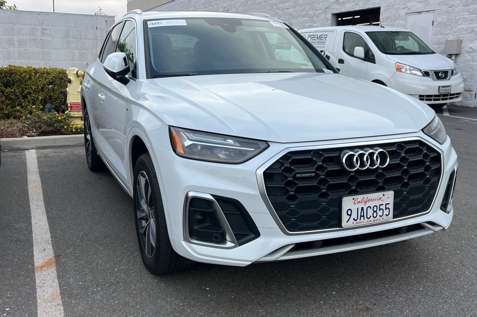 Used 2023 Audi Q5 2.0T Premium w/ Convenience Package AWD/4WD image 5