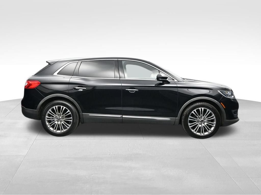 Used 2016 Lincoln MKX Reserve w/ Climate Package AWD/4WD image 6