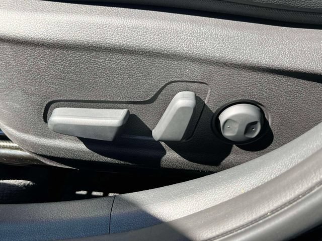 Certified 2023 Hyundai Kona Limited AWD/4WD image 19