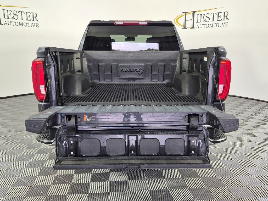 Certified 2025 GMC Sierra 1500 SLT AWD/4WD image 33