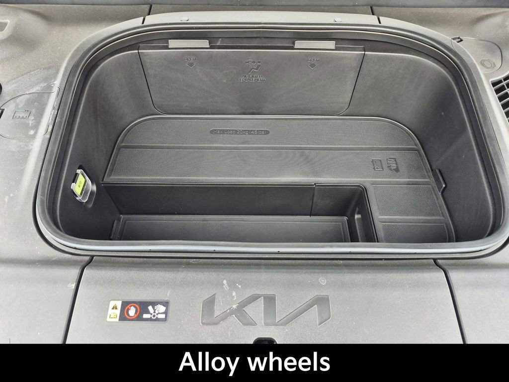 New 2026 Kia EV9 Wind image 17