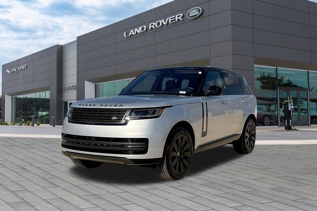 Used 2023 Land Rover Range Rover SE