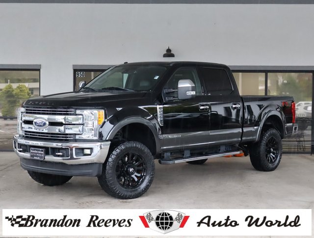 Used 2017 Ford F250 Lariat w/ Lariat Ultimate Package