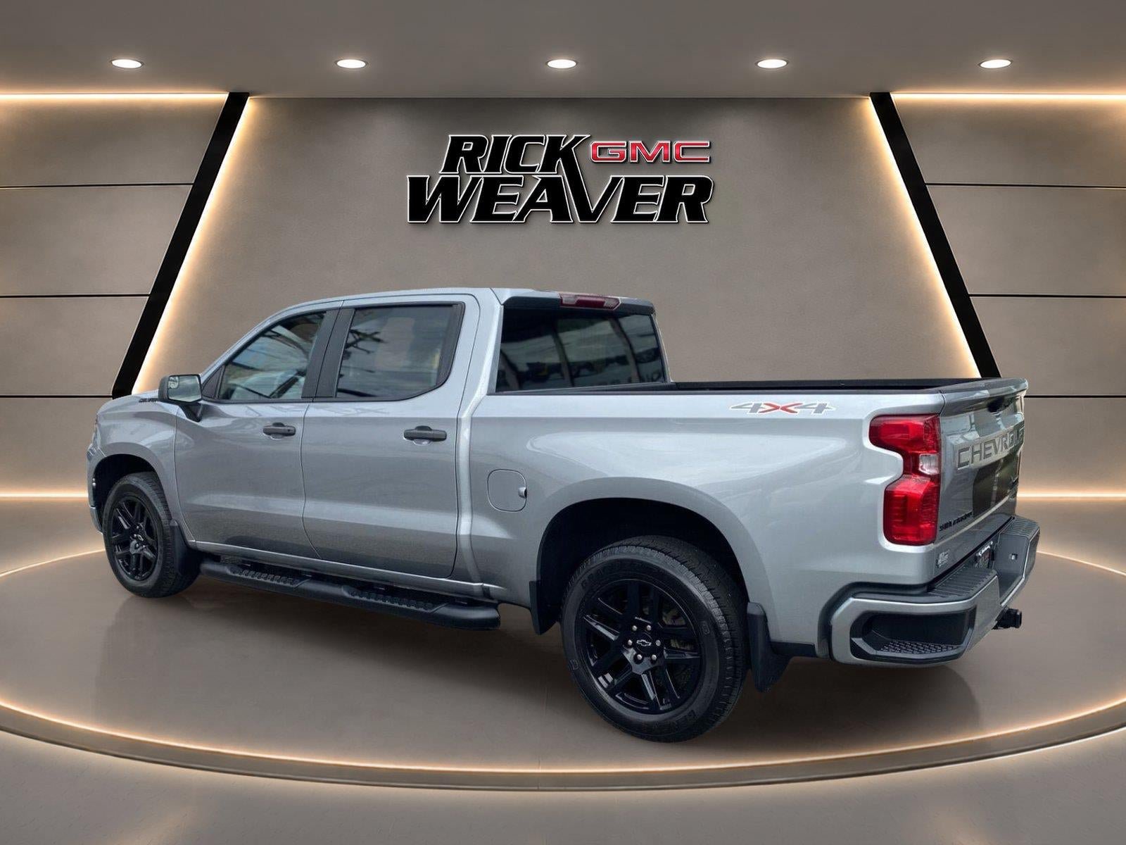 Used 2024 Chevrolet Silverado 1500 Custom w/ Rally Edition AWD/4WD image 3
