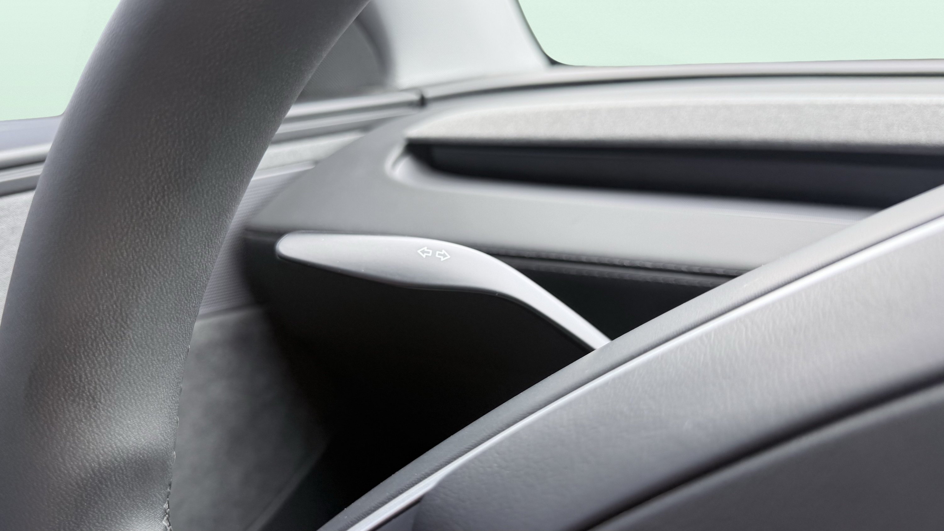 Used 2026 Tesla Model Y Long Range RWD image 60