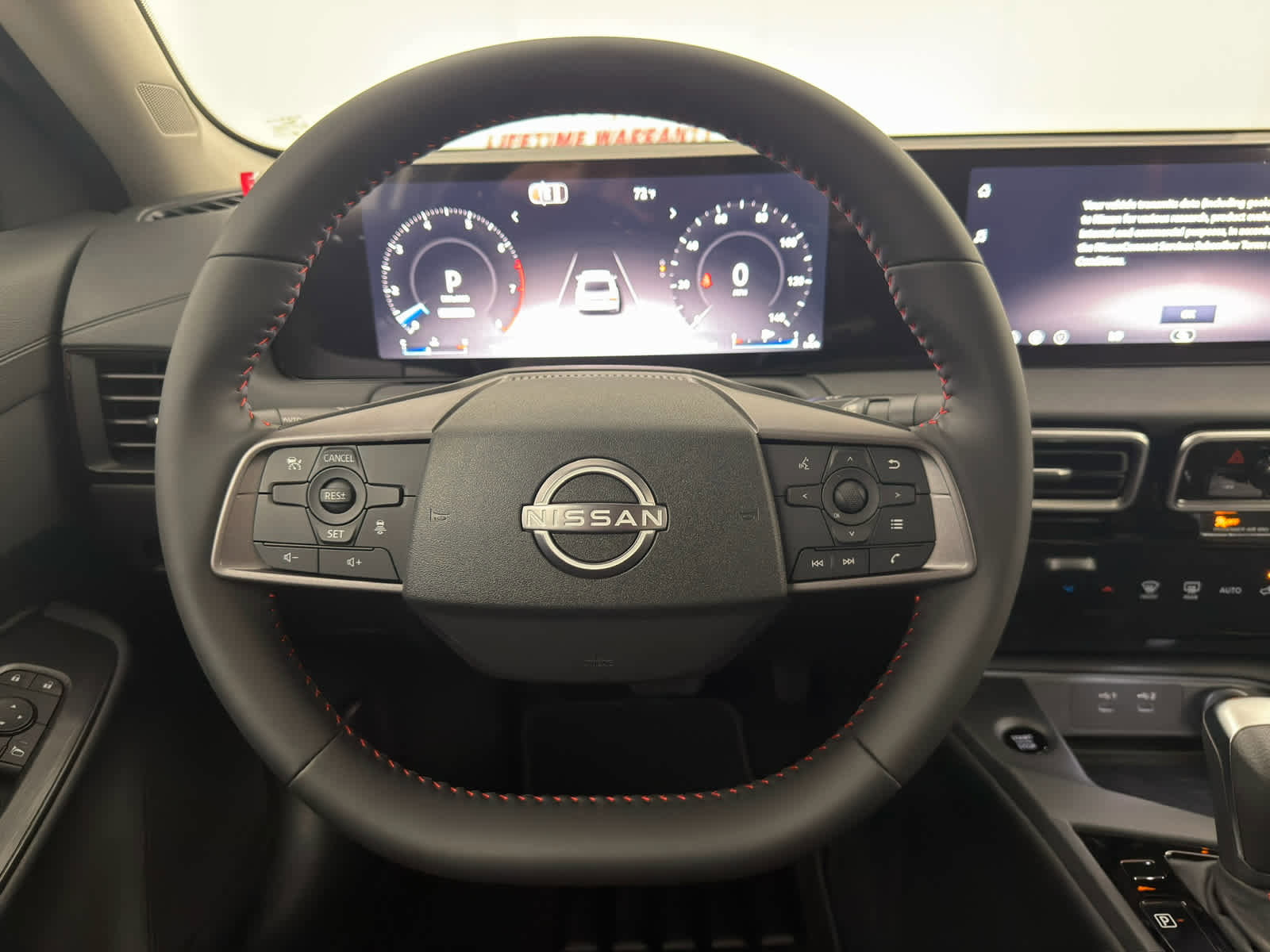 New 2026 Nissan Sentra SR w/ Floor Mat Package image 18