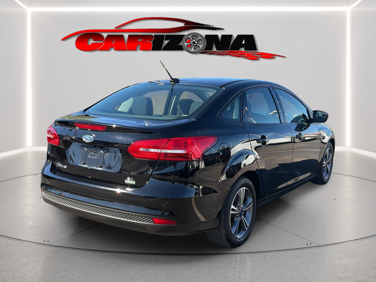 Used 2017 Ford Focus SE FWD image 6