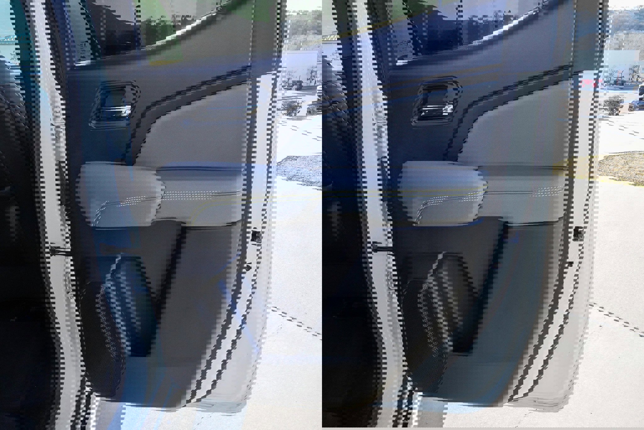 Used 2025 Chevrolet Colorado ZR2 w/ Technology Package image 29