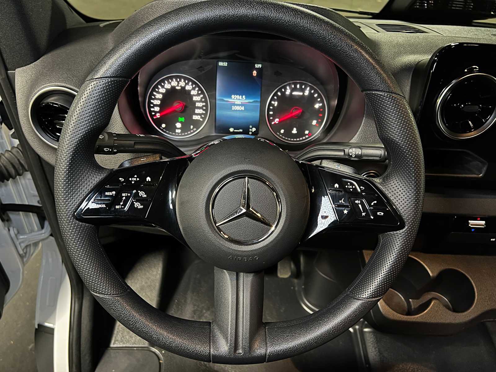 Used 2025 Mercedes-Benz Sprinter 2500 image 25