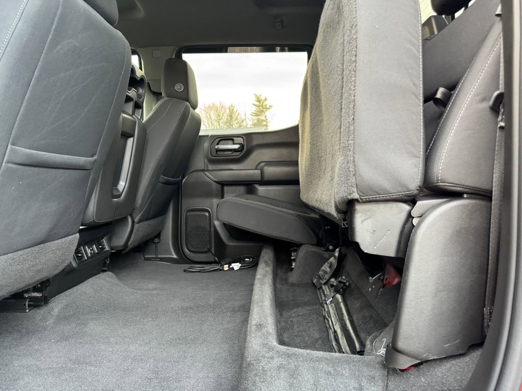 Used 2022 Chevrolet Silverado 1500 LT image 39