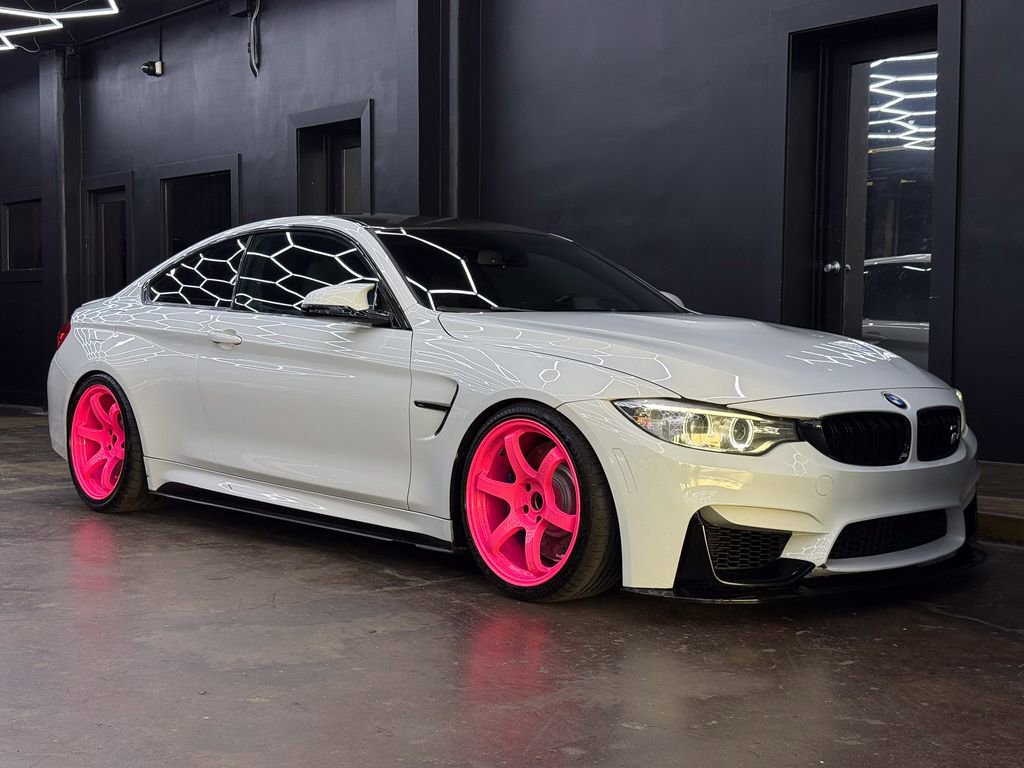 Used 2017 BMW M4 Coupe RWD image 11