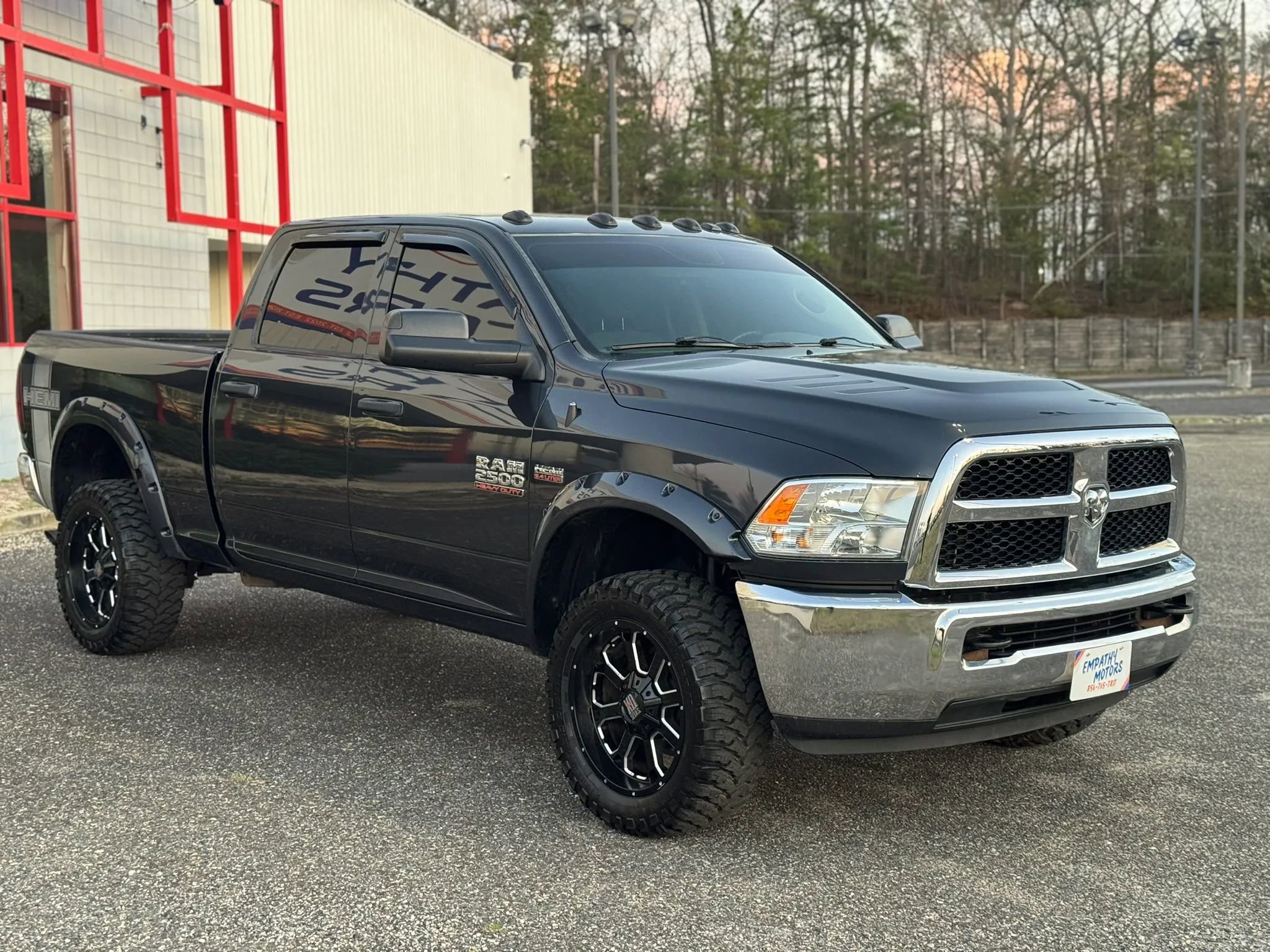 Used 2015 RAM 2500 Tradesman w/ Chrome Appearance Group AWD/4WD image 7