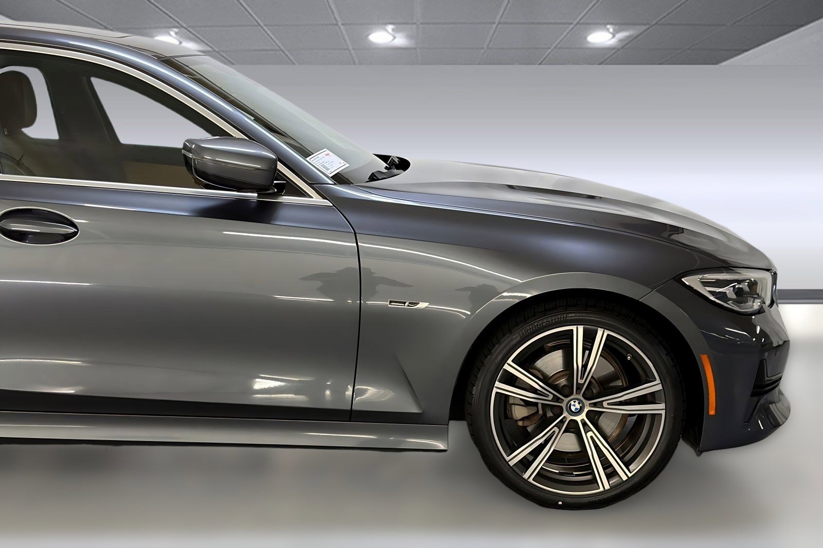 Used 2022 BMW 330e w/ Premium Package image 34