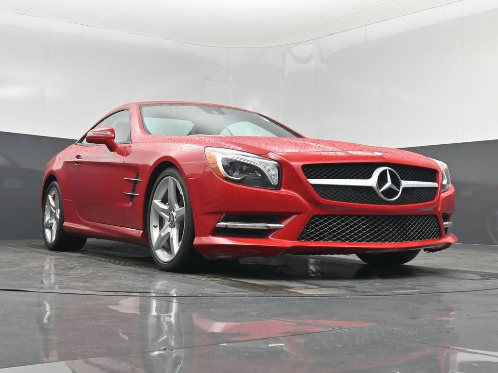 Used 2013 Mercedes-Benz SL 550 image 30