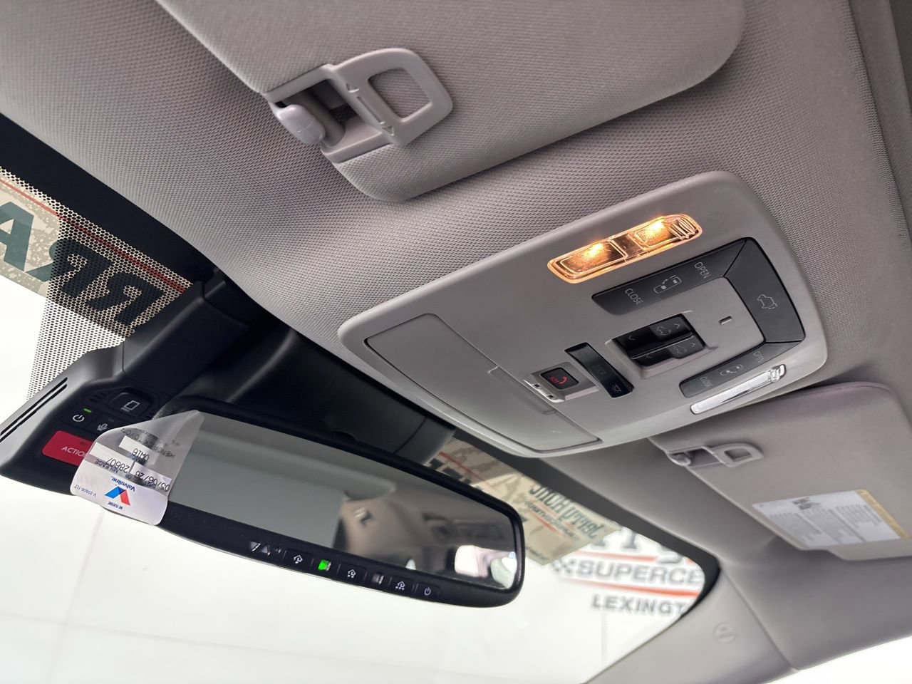 Used 2024 Toyota Sienna Limited AWD/4WD image 22