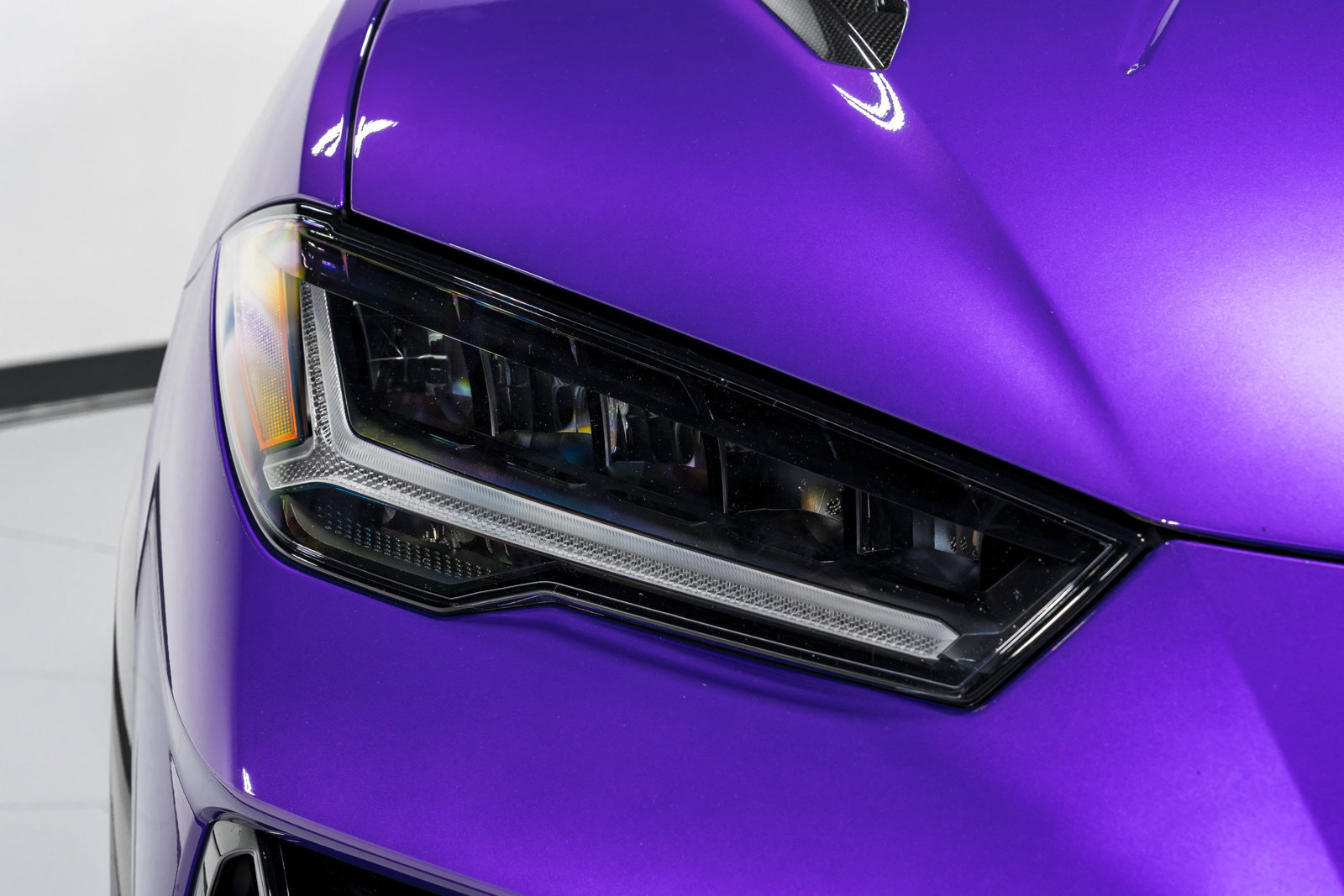 Used 2023 Lamborghini Urus Performante AWD/4WD image 48
