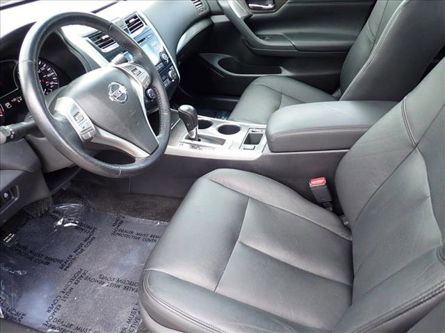Used 2013 Nissan Altima 2.5 SL w/ 2.5 Moonroof Pkg FWD image 9
